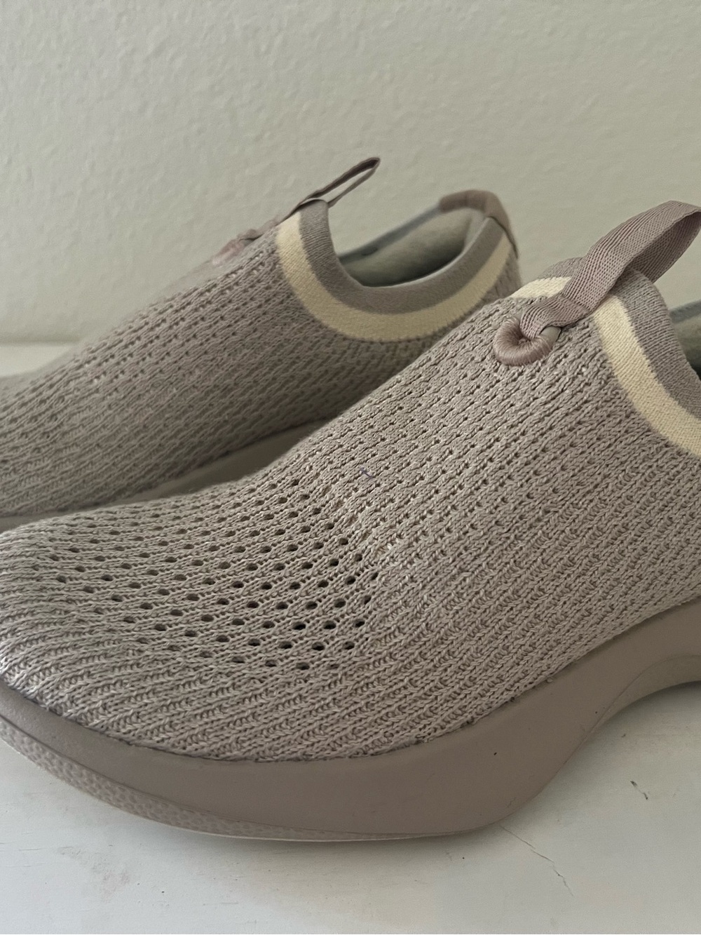 allbirds Light Taupe Knit Slip-On Sneakers with Cream Accent size 5
